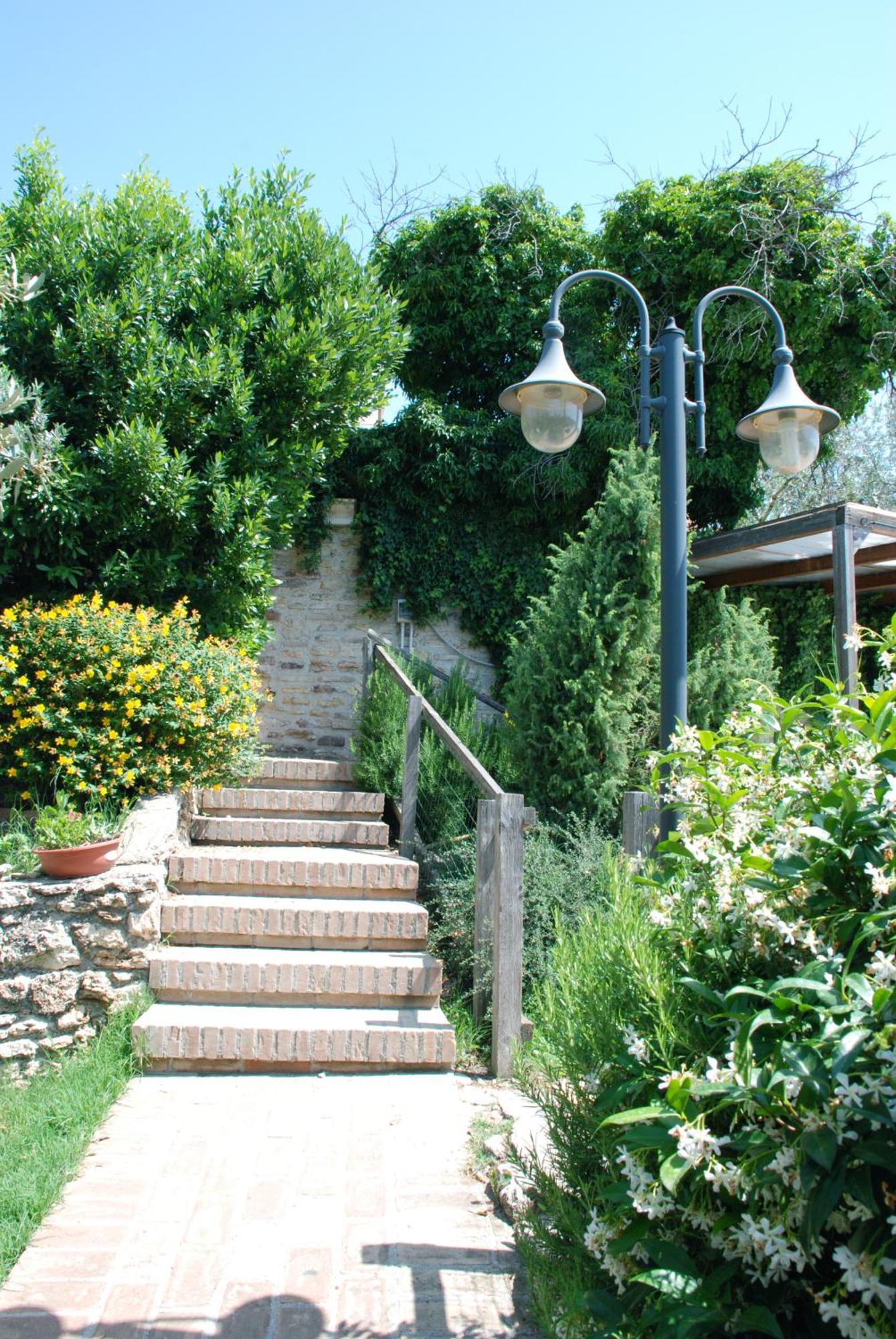 San Terenziano Agriturismo La Casella מראה חיצוני תמונה