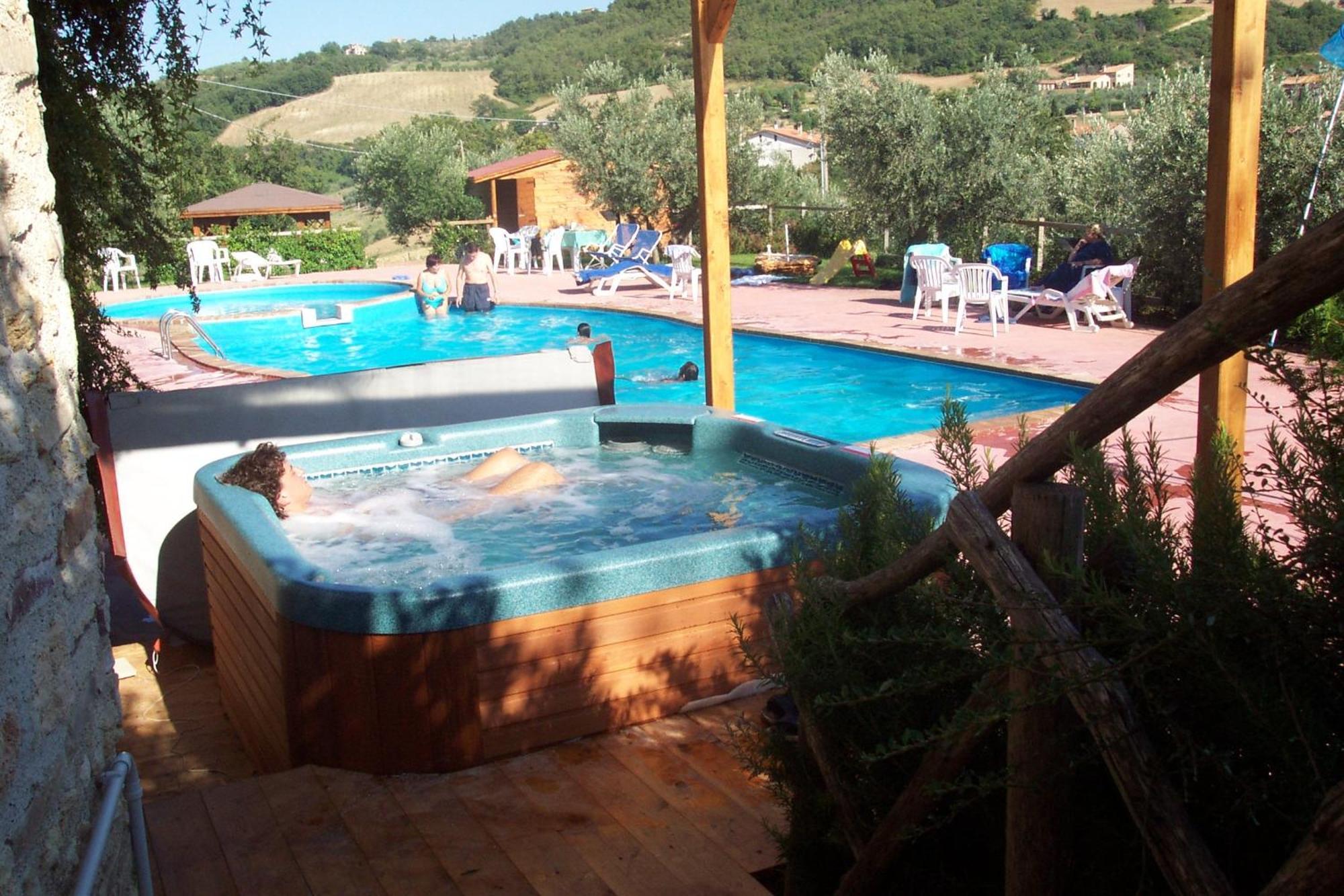 San Terenziano Agriturismo La Casella מראה חיצוני תמונה