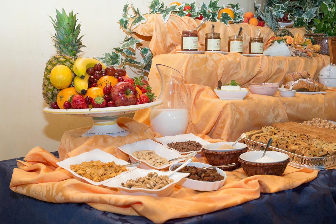 San Terenziano Agriturismo La Casella מראה חיצוני תמונה