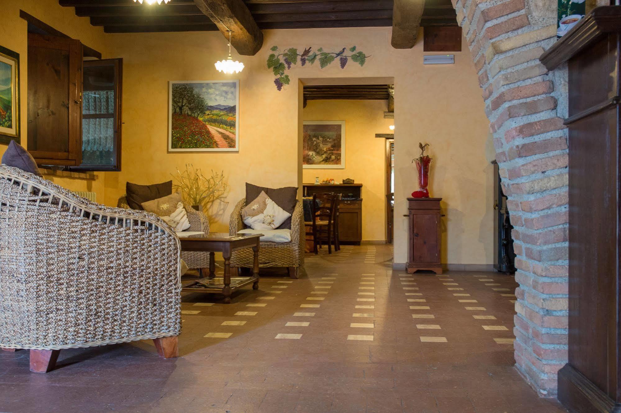 San Terenziano Agriturismo La Casella מראה חיצוני תמונה