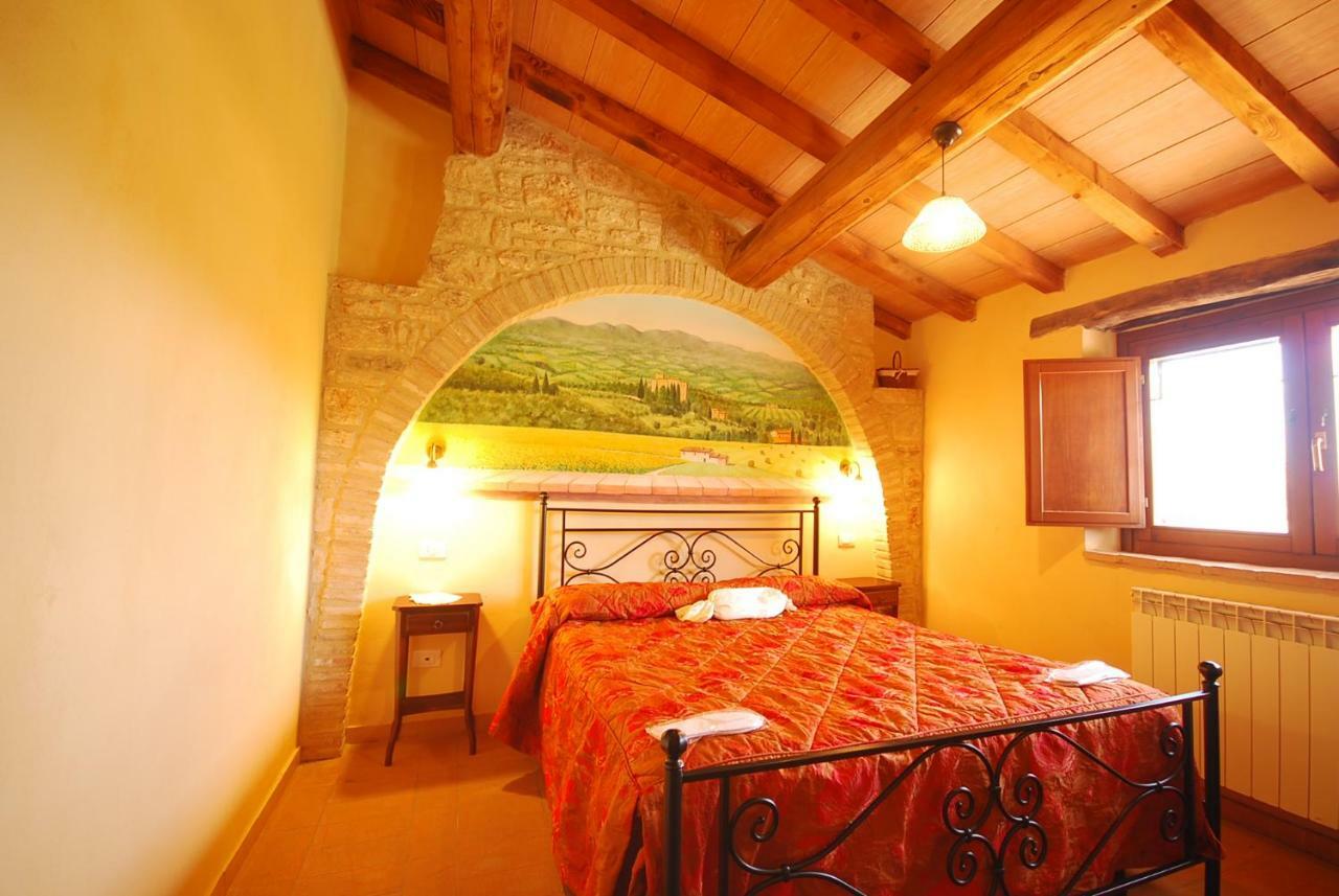 San Terenziano Agriturismo La Casella מראה חיצוני תמונה